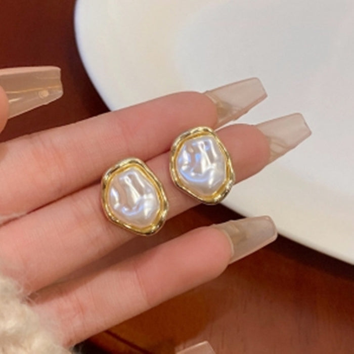 Unique Design Baroque Pearl Stud Earrings with Irregular Shape for Women