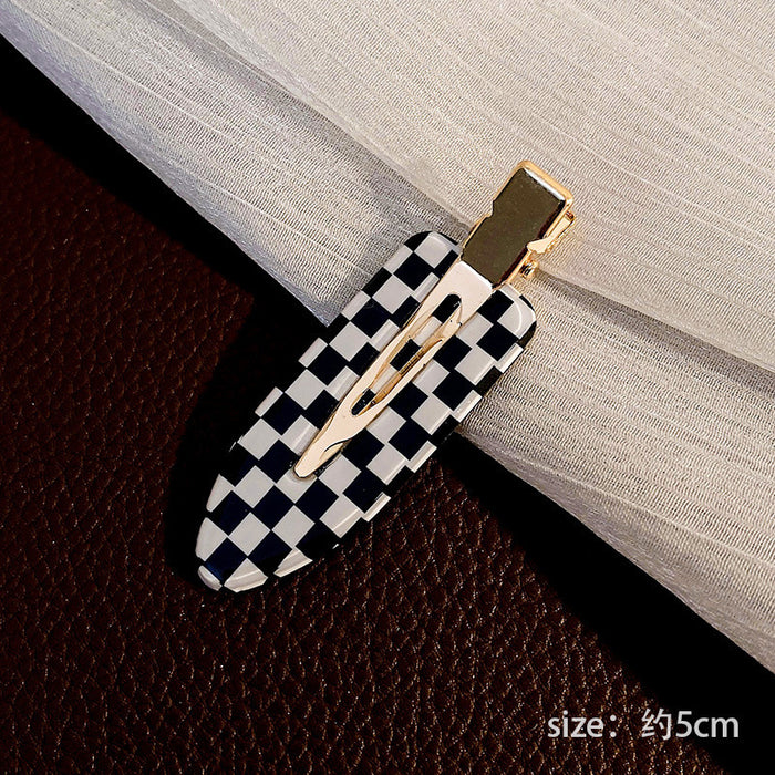 Unique black and white checkered girl hair clip with no trace side clip, suitable for bangs and hair accessories