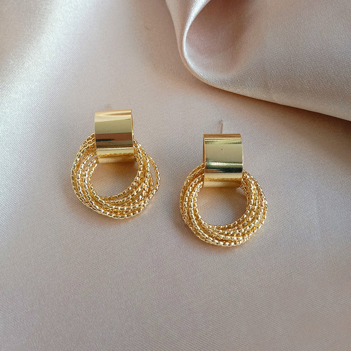 Sweet and Elegant Earrings with Hollow Circle and Multilayer Wrapping