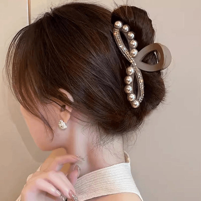 Diamond hair clip is the perfect hair accessory for any occasion