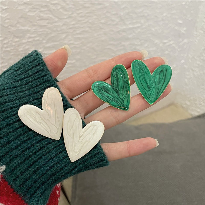 Uniquely Designed Fashionable Heart-shaped Earrings for Women