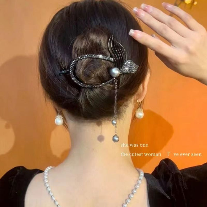 Luxury Tassel Hair Clip for Elegant Updo Hairstyle with Fish Tail Twist