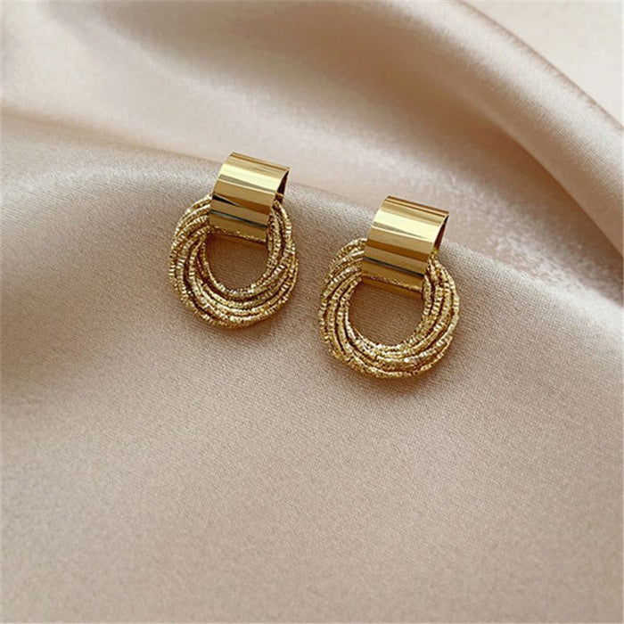 Sweet and Elegant Earrings with Hollow Circle and Multilayer Wrapping