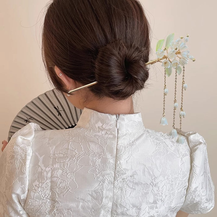 Elegant Hairpin with Tassel and Flower Design for Women's Traditional Chinese Dress