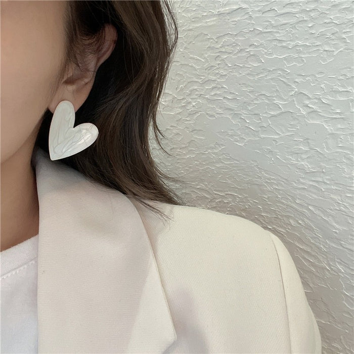 Uniquely Designed Fashionable Heart-shaped Earrings for Women