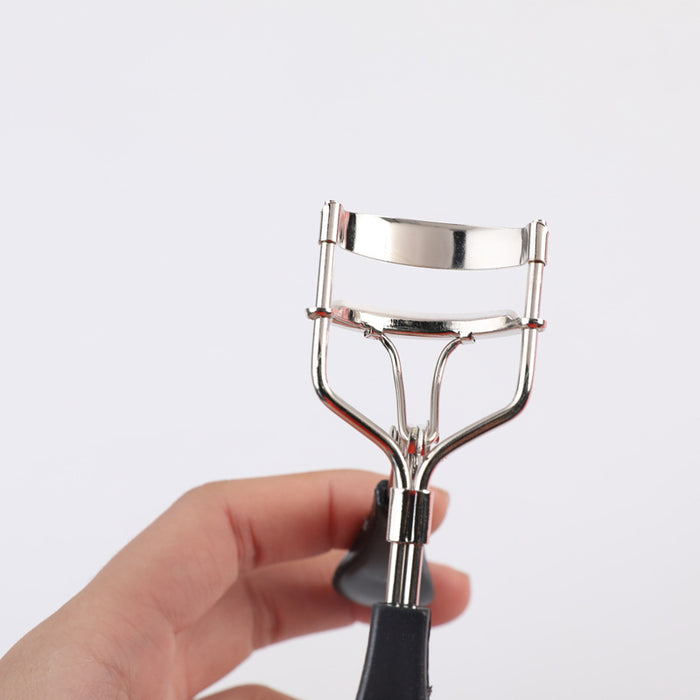 Portable Eyelash Curler for Lasting Curls and Precise Angles