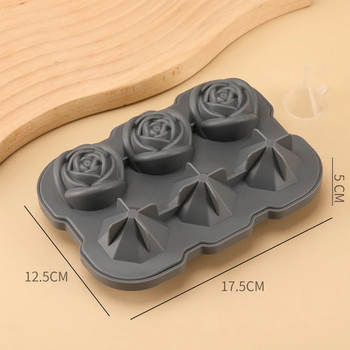 DIY ice cube tray with diamond rose mold and lid