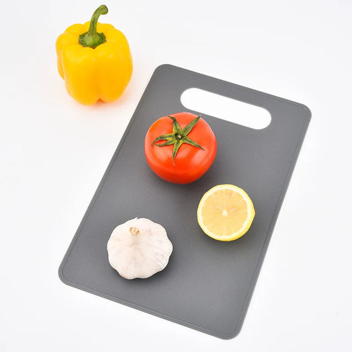 Environmentally friendly plastic cutting boards, kitchen double-sided cutting boards, portable fruit cutting boards, gadgets