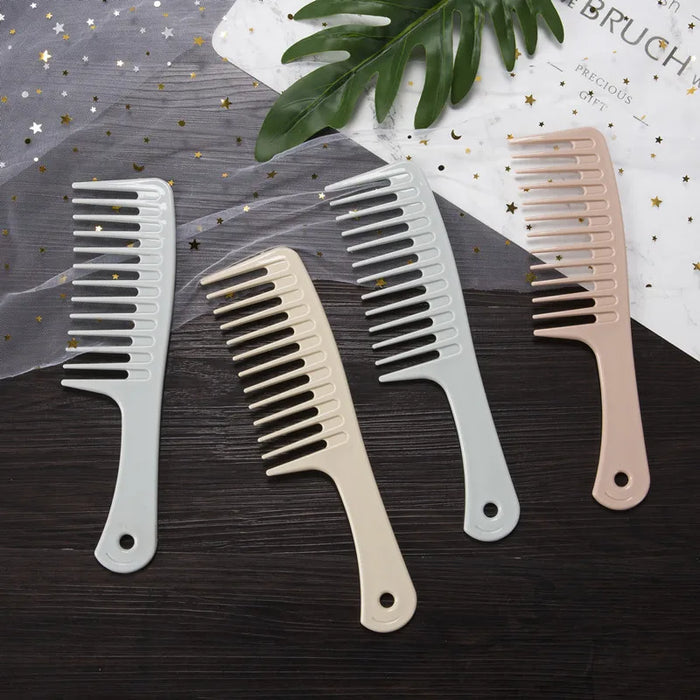 Professional plastic comb with wide teeth suitable for thick, curly, or wavy hair