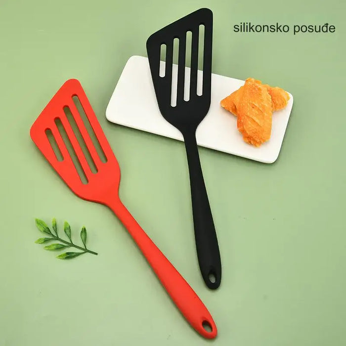 Flexible silicone spatula for non-stick pans