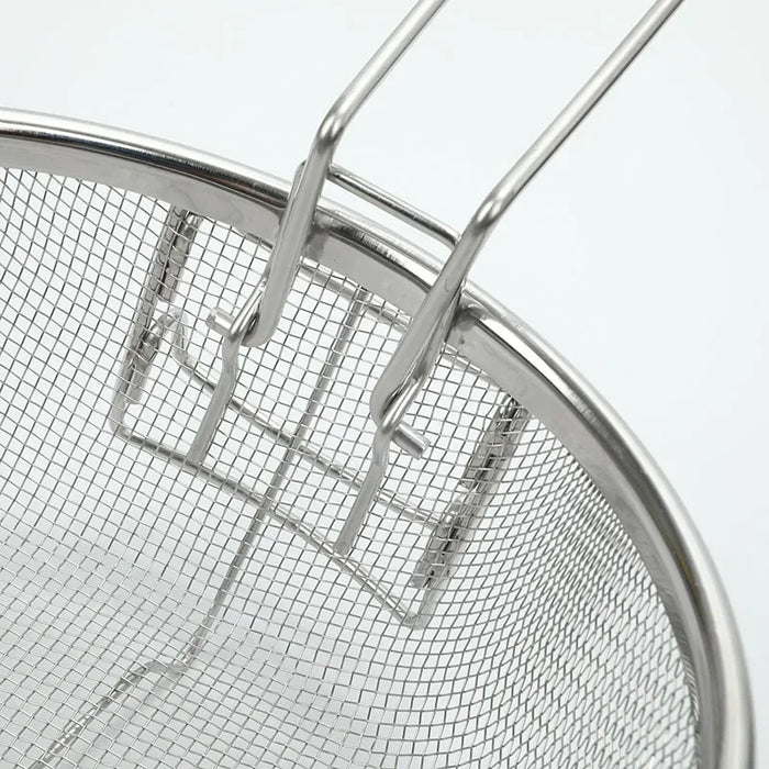 Stainless steel fryer basket with handle