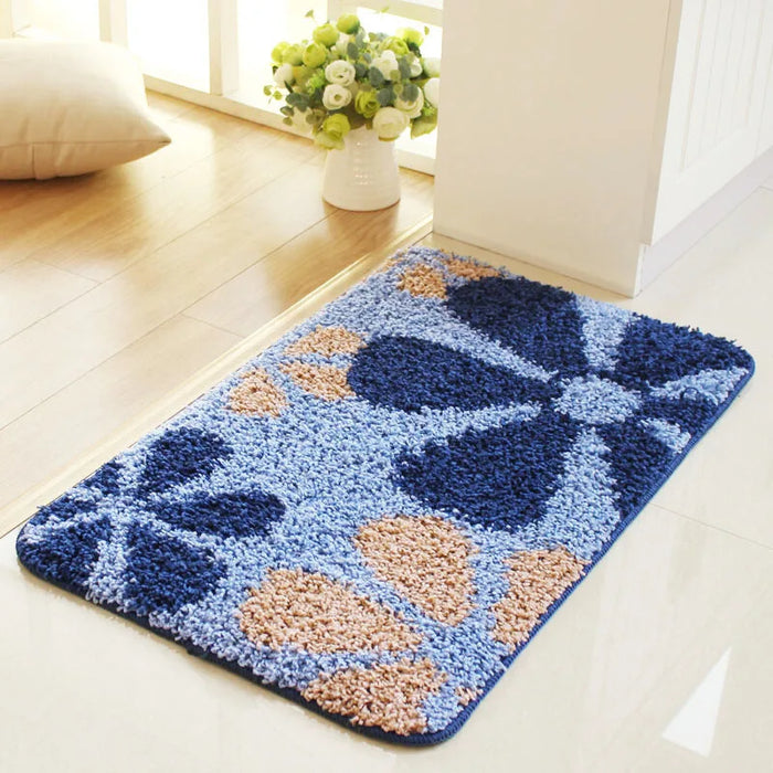 Soft absorbent bathroom rugs for non-slip showers and bath mats