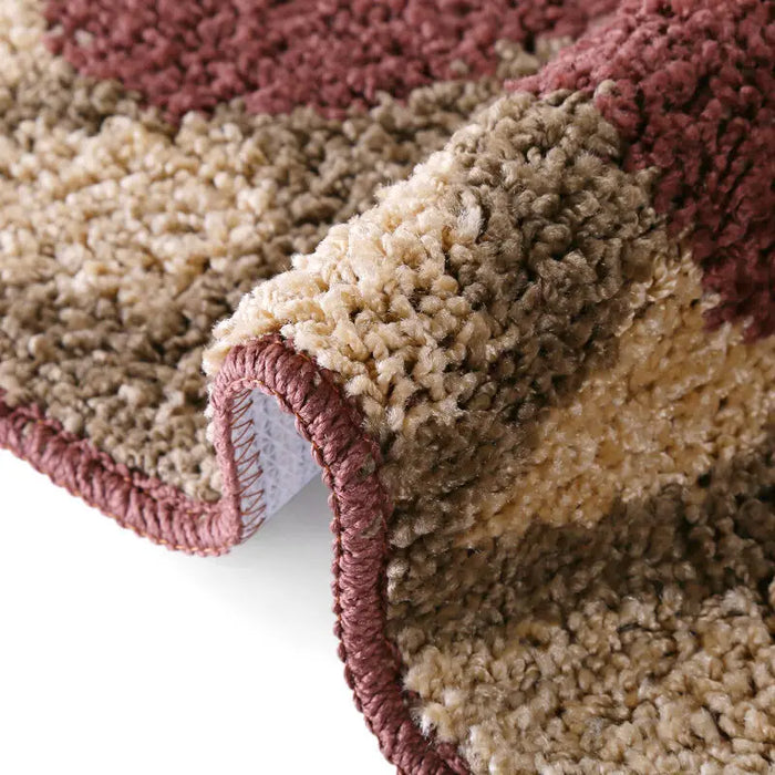 Soft absorbent bathroom rugs for non-slip showers and bath mats