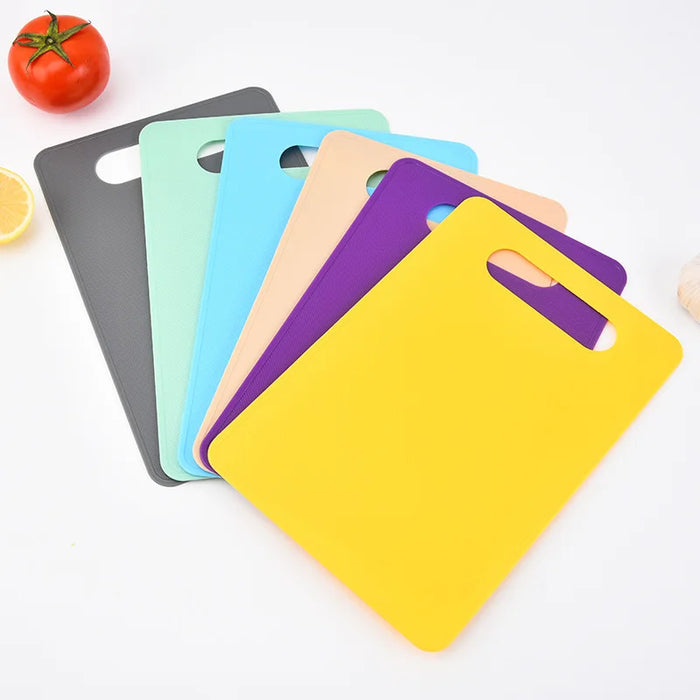 Environmentally friendly plastic cutting boards, kitchen double-sided cutting boards, portable fruit cutting boards, gadgets