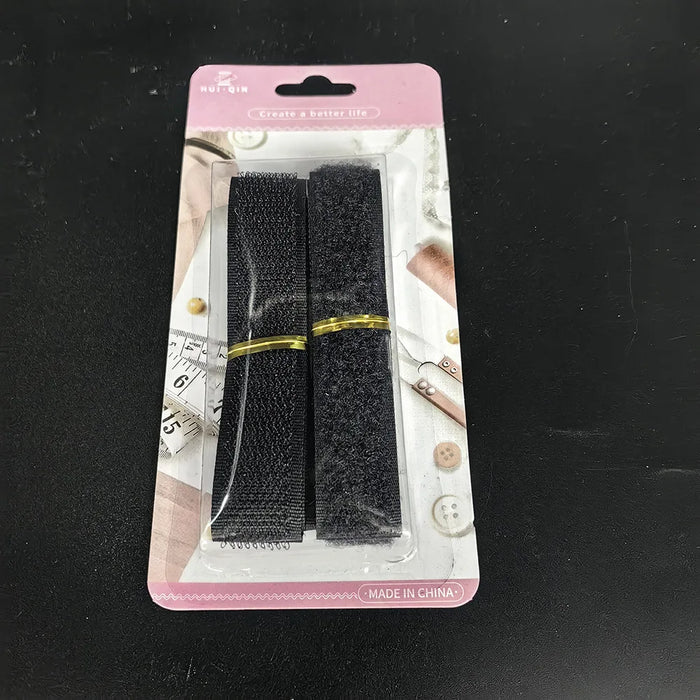 Black and white Velcro suction card set