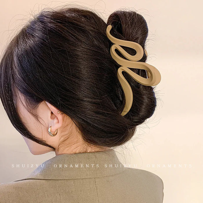 High-Quality Matte Hair Clip for Thick Hair with Elegant Style