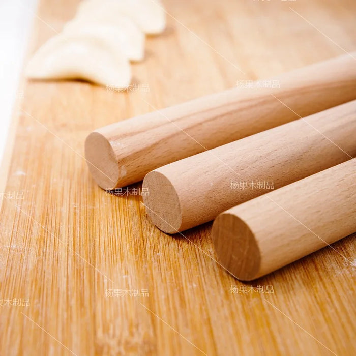 Non-Stick Wooden Rolling Pin with Comfortable Handle - Ideal for Making Cookies, Pasta, and Fondant Cake