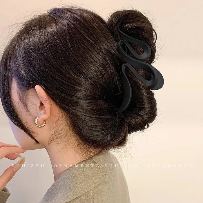 High-Quality Matte Hair Clip for Thick Hair with Elegant Style