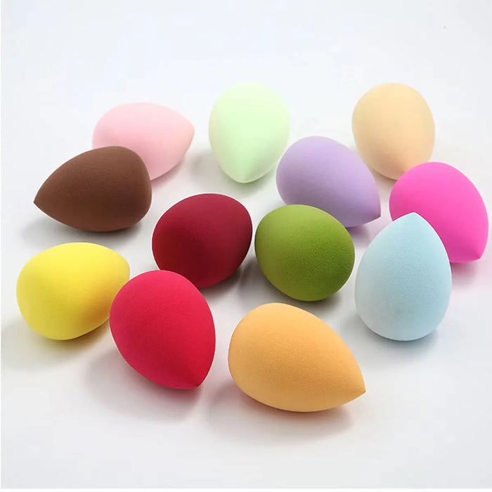 Dry and wet cosmetics powder puff has strong water absorption