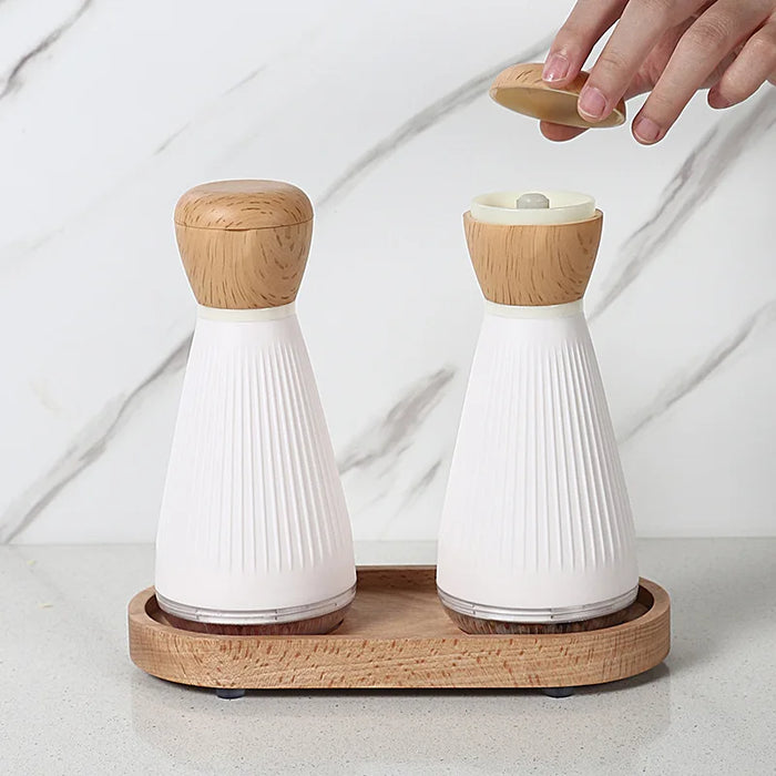 Multifunctional pepper grinder