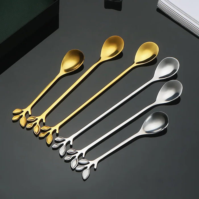 Innovative Leaf Shaped Dessert Spoon Suitable for Restaurants and Homes