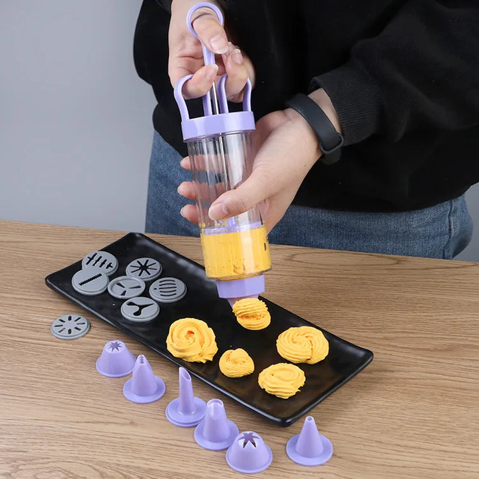 Pastry Bag Set with 12 Icing Tips and Silicone Piping Bags for Cake Decoration