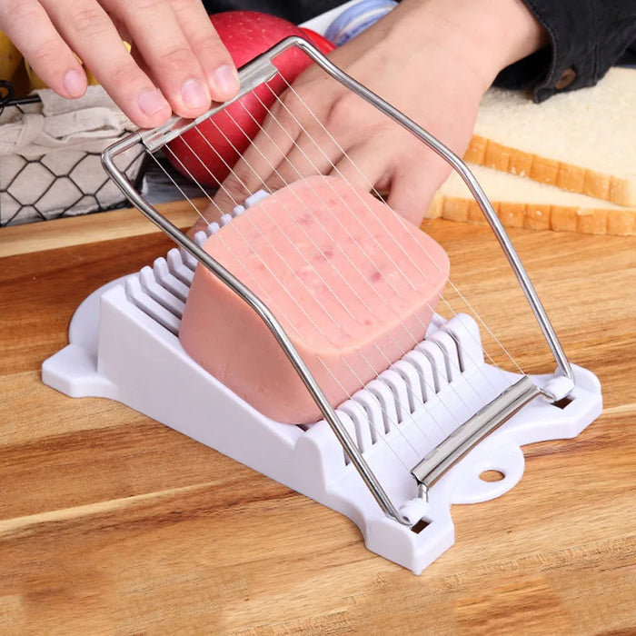 Multifunctional slicer for quick and easy cutting