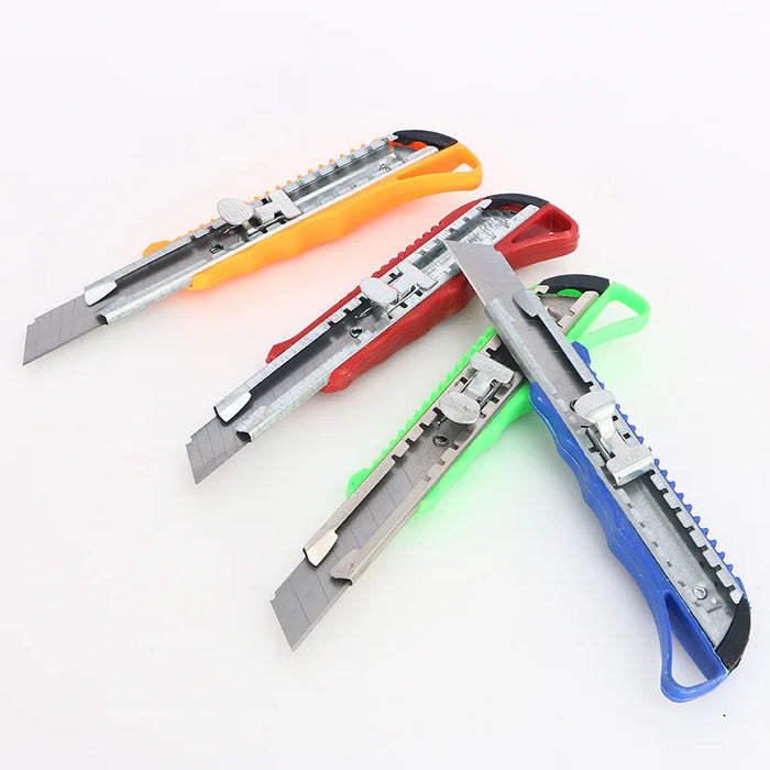 Heavy Duty Utility Knife with Colorful Metal Cutting Blades